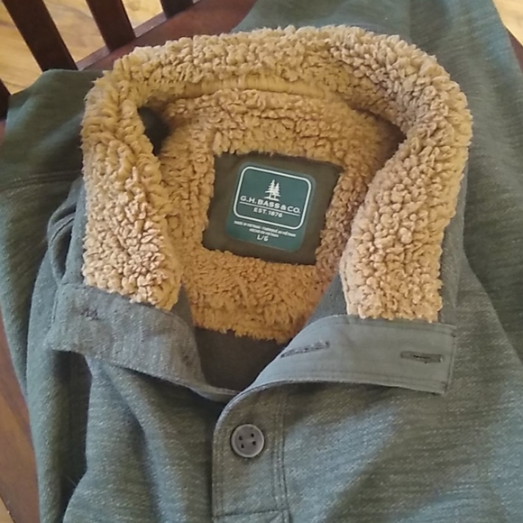 Men's Sweat Shirt - Picture 5 of 5